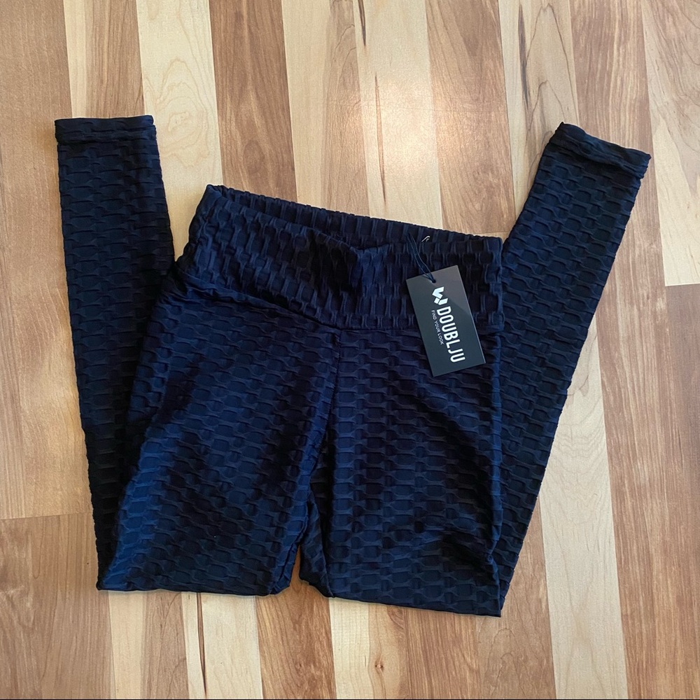 Black Butt Lifting Tiktok Leggings
